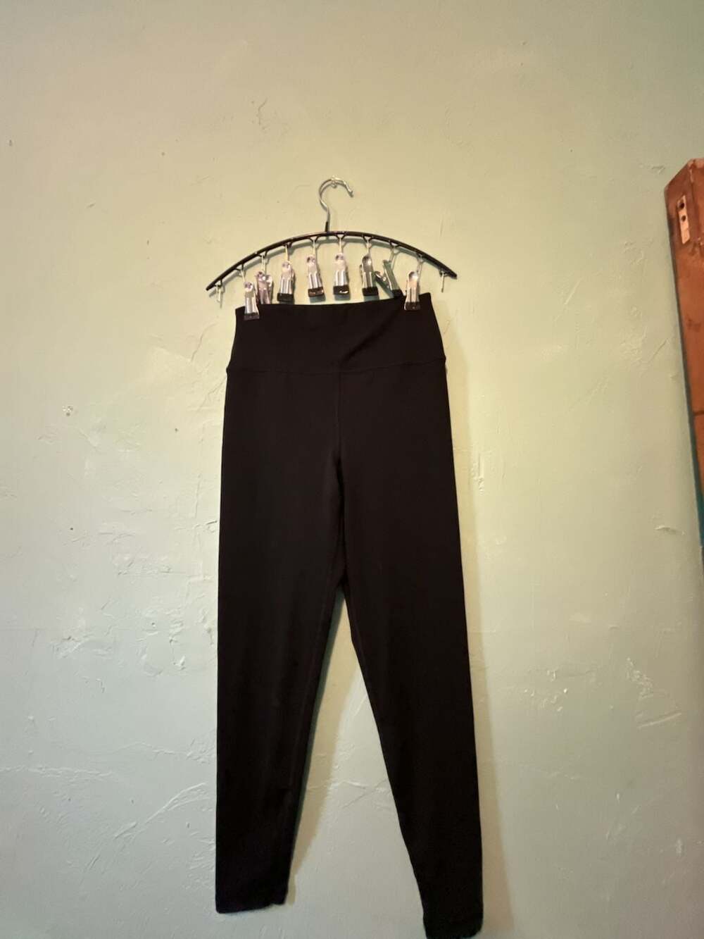 American Eagle The Lightweight Everything Legging 7/8 Length